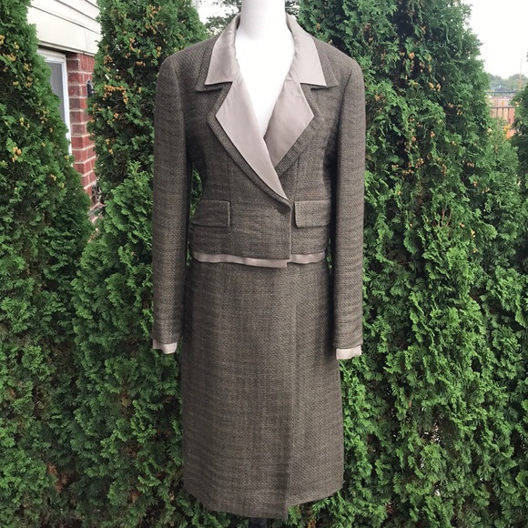 CHANEL Other - ⚜️Chanel Tweed Mohair Silk Suit US 8 French 38⚜️